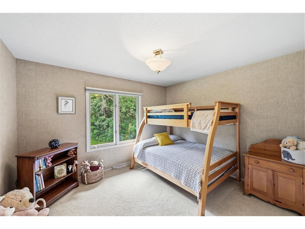 8913 S Minnehaha Circle Saint Louis Park MN 55426 - Minnehaha Creek 7106901 image36