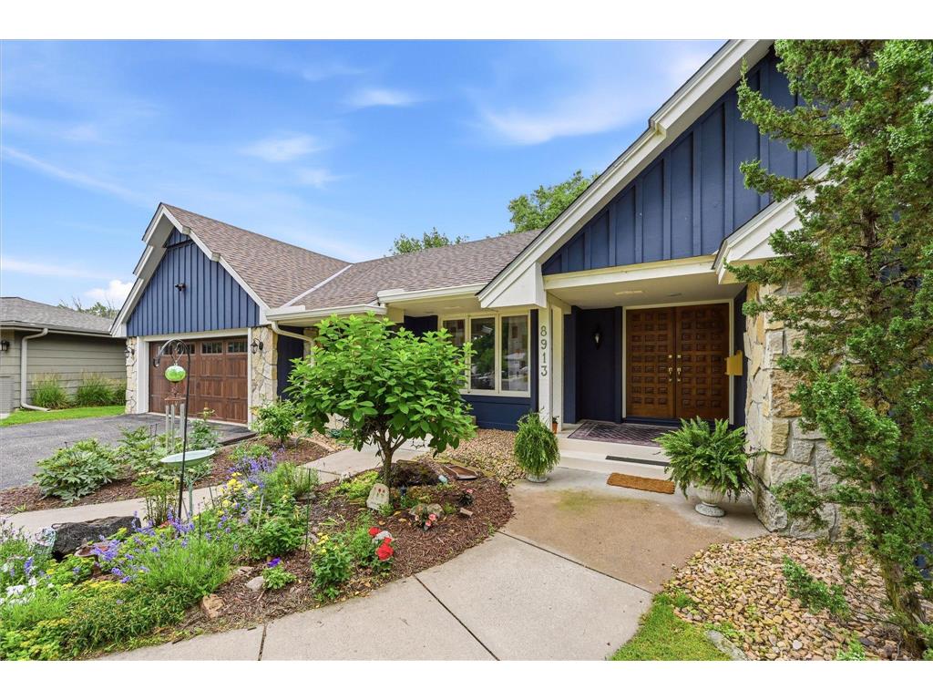 8913 S Minnehaha Circle Saint Louis Park MN 55426 - Minnehaha Creek 7106901 image5