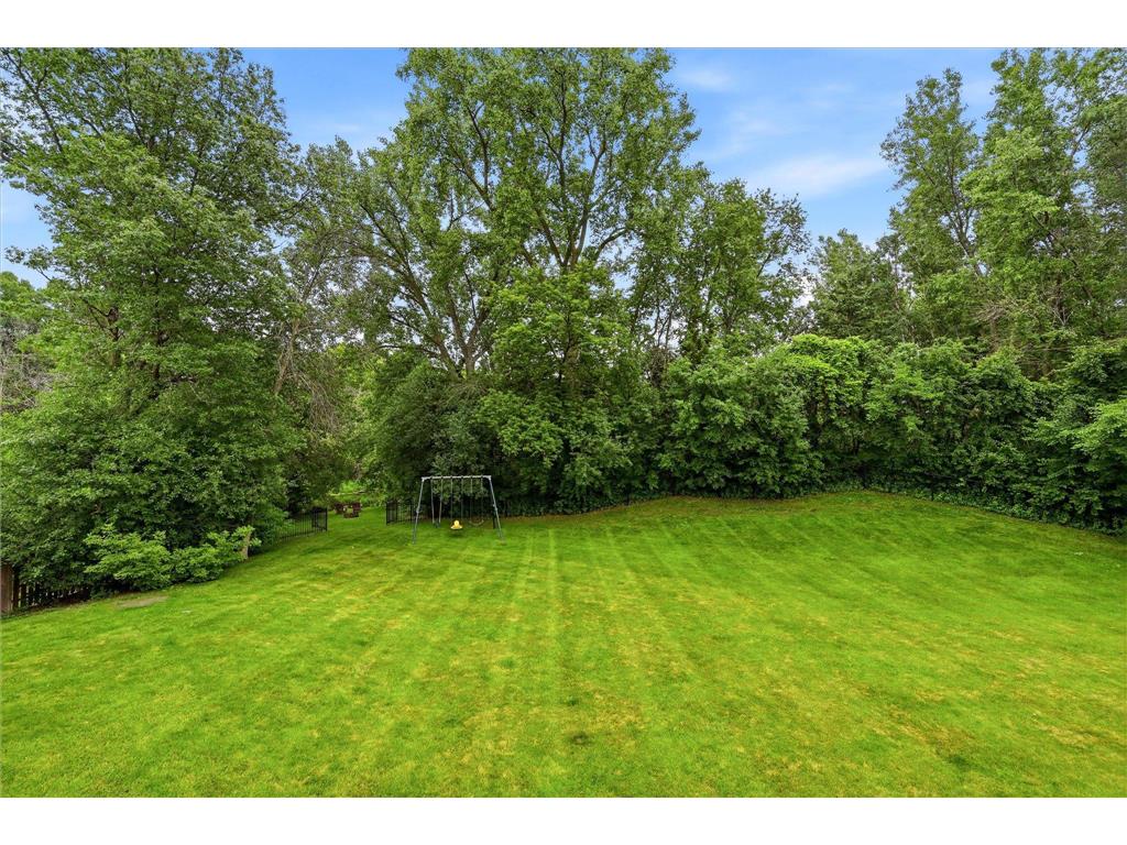 8913 S Minnehaha Circle Saint Louis Park MN 55426 - Minnehaha Creek 7106901 image64