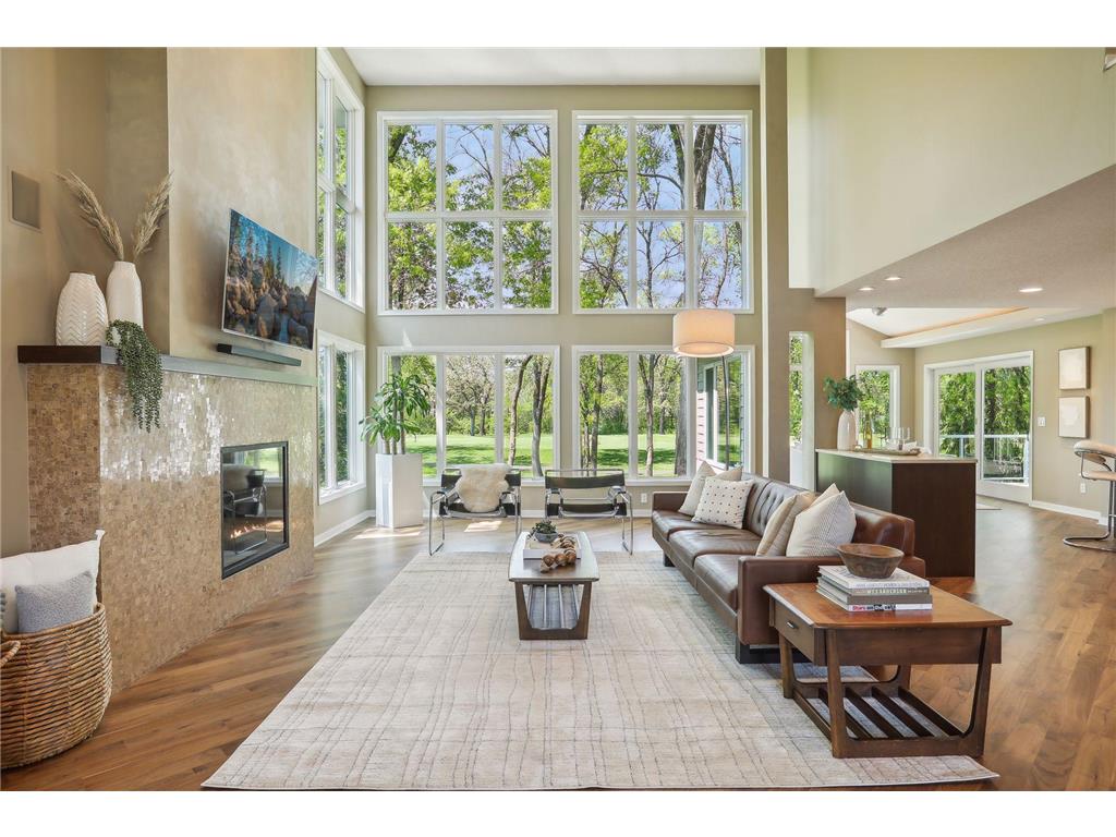 8913 Stratford Crossing Brooklyn Park MN 55443 6524738 image1