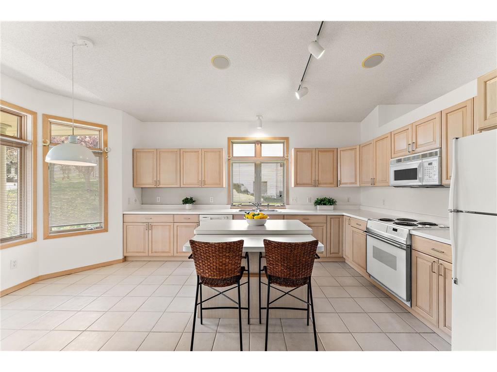 8914 Hilloway Road Eden Prairie MN 55347 7062107 image19