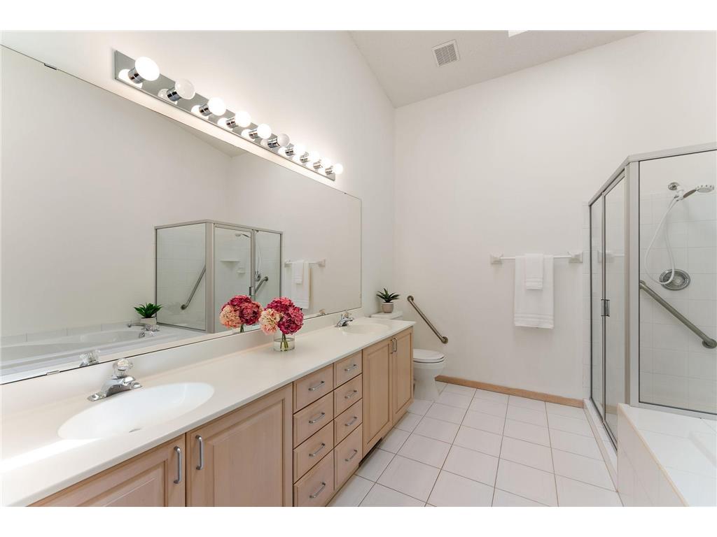 8914 Hilloway Road Eden Prairie MN 55347 7062107 image24