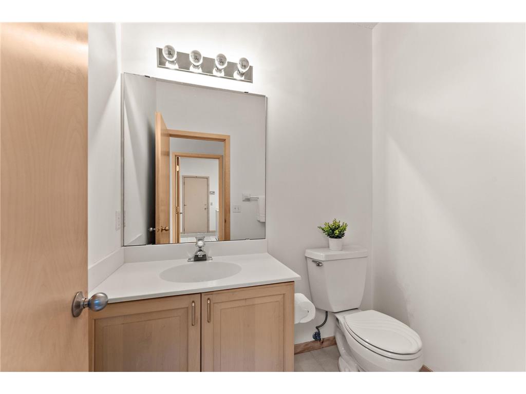 8914 Hilloway Road Eden Prairie MN 55347 7062107 image31