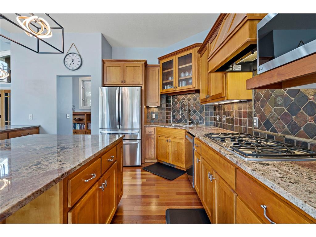 8916 Whispering Oaks Trail Shakopee MN 55379 7058688 image17