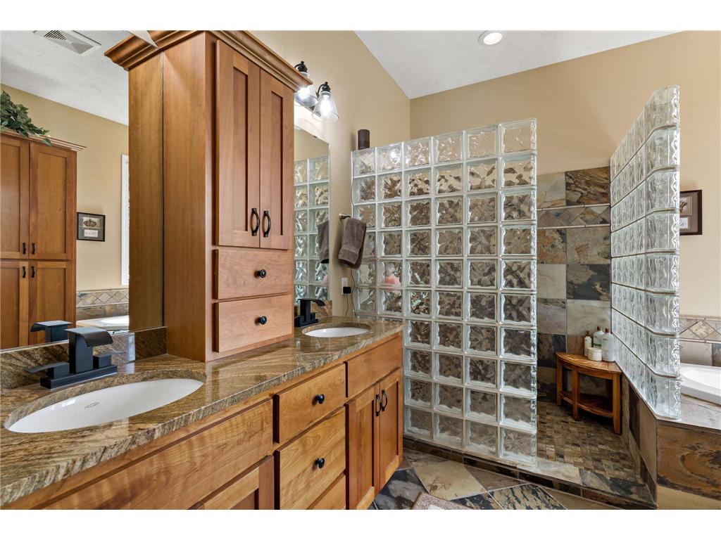8916 Whispering Oaks Trail Shakopee MN 55379 7058688 image41