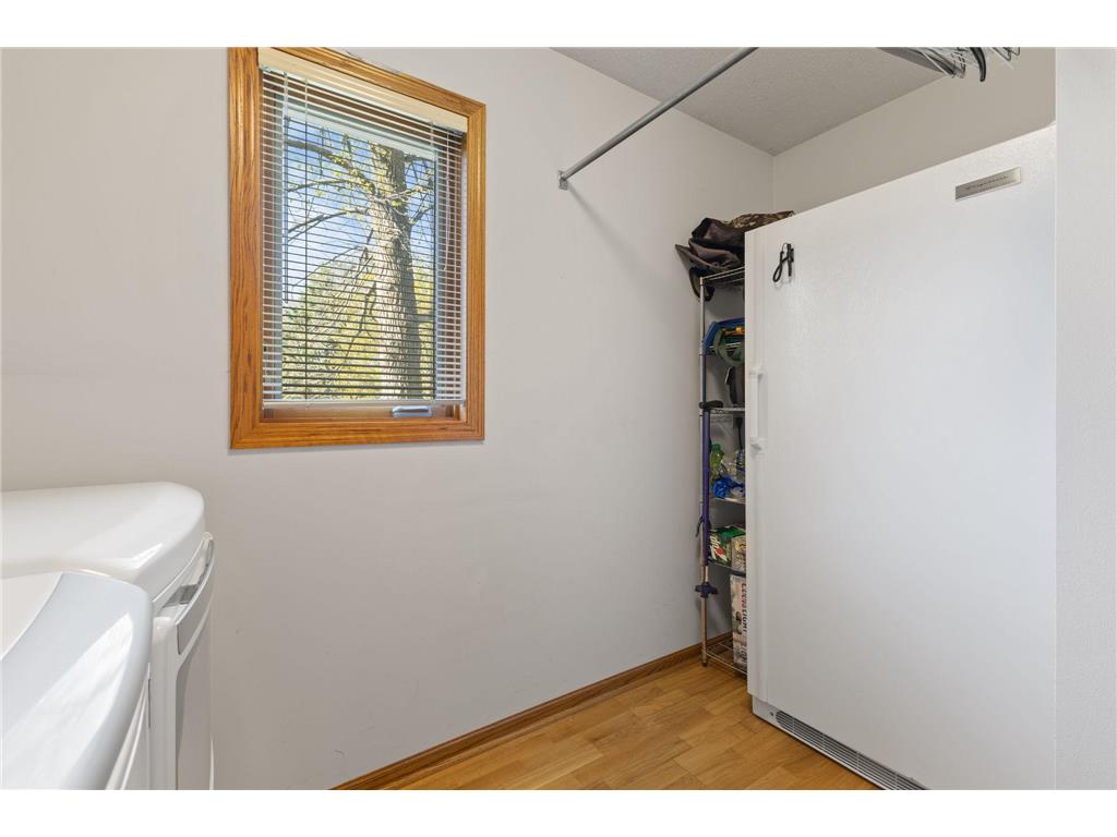 8917 Cambridge Avenue Brooklyn Park MN 55443 7032950 image21