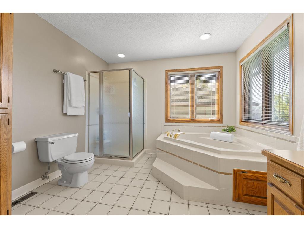 8917 Cambridge Avenue Brooklyn Park MN 55443 7032950 image26