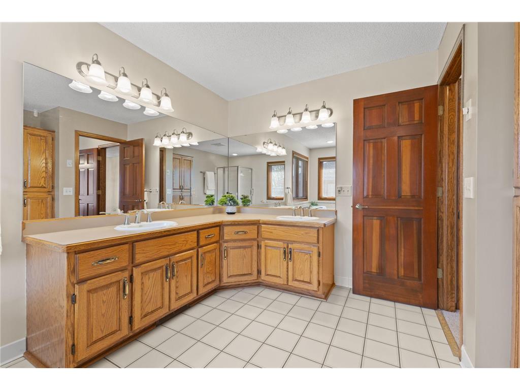 8917 Cambridge Avenue Brooklyn Park MN 55443 7032950 image27