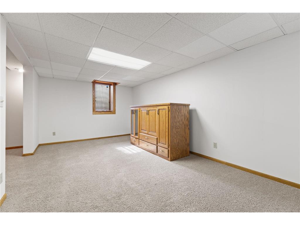 8917 Cambridge Avenue Brooklyn Park MN 55443 7032950 image36