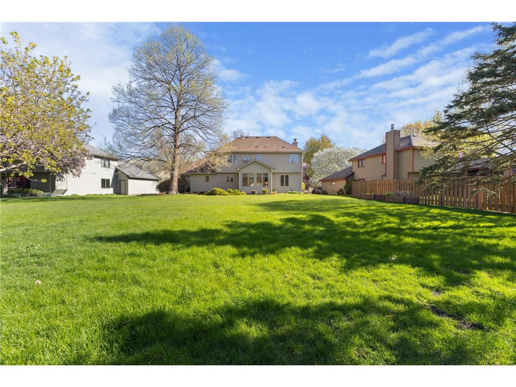 8917 Cambridge Avenue Brooklyn Park MN 55443 7032950 image43
