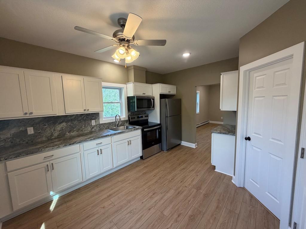 892 4th Street E Saint Paul MN 55106 7075602 image13