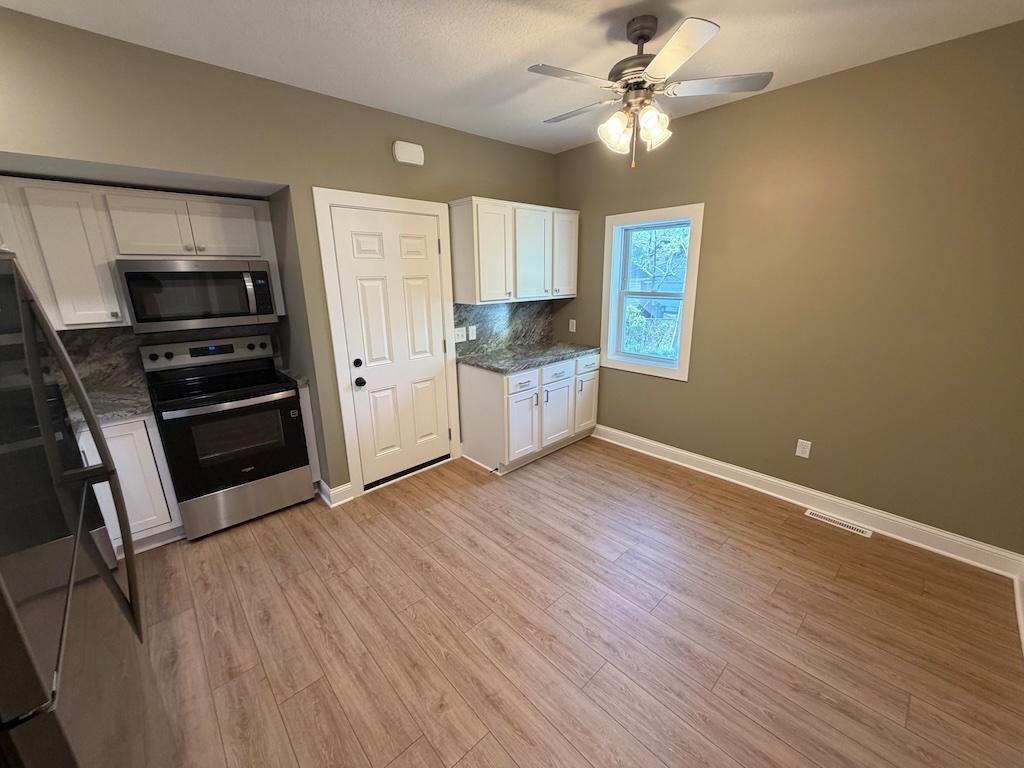 892 4th Street E Saint Paul MN 55106 7075602 image3