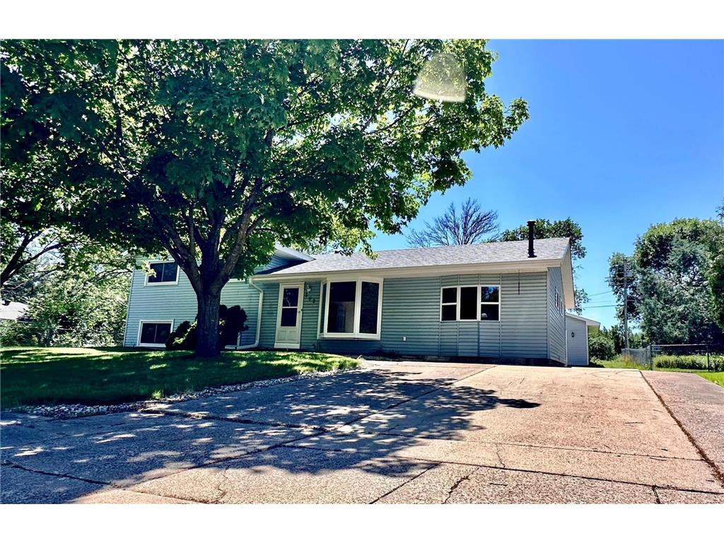 892 Cortland Drive Apple Valley MN 55124 6562714 image1