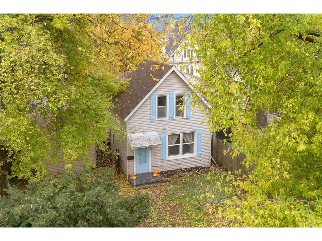 892 Lawson Avenue E Saint Paul MN 55106 6733084 image1