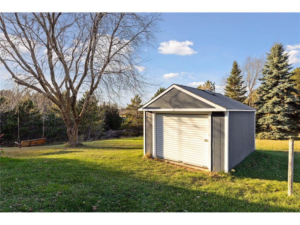 892 Trail 12 Hudson WI 54016 6812757 image41