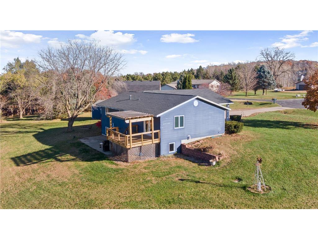 892 Trail 12 Hudson WI 54016 6812757 image43