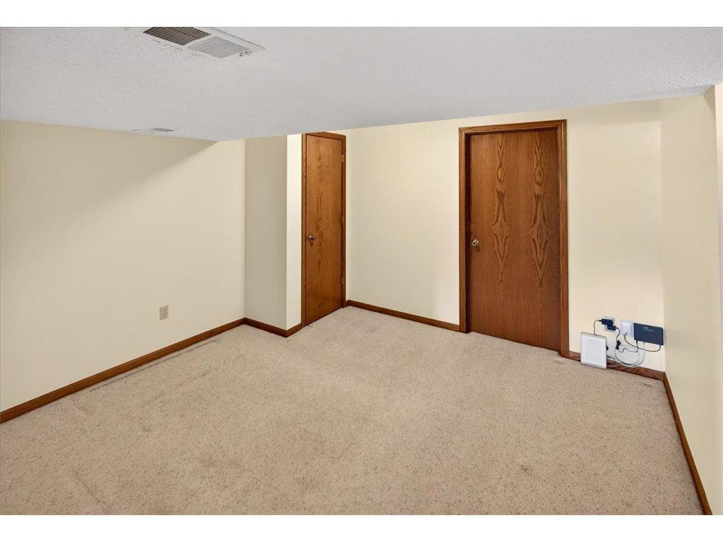 8920 Vickors Crossing Brooklyn Park MN 55443 7040235 image33