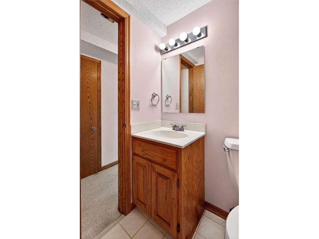 8920 Vickors Crossing Brooklyn Park MN 55443 7040235 image35