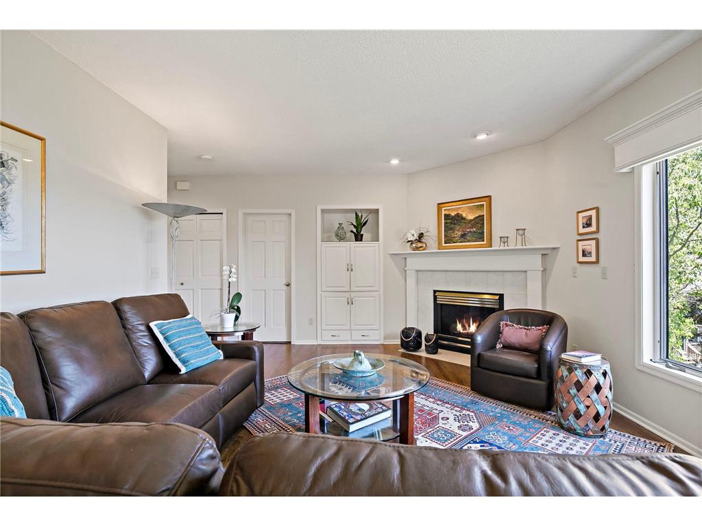 8923 Highland Bay Woodbury MN 55125 7061854 image24