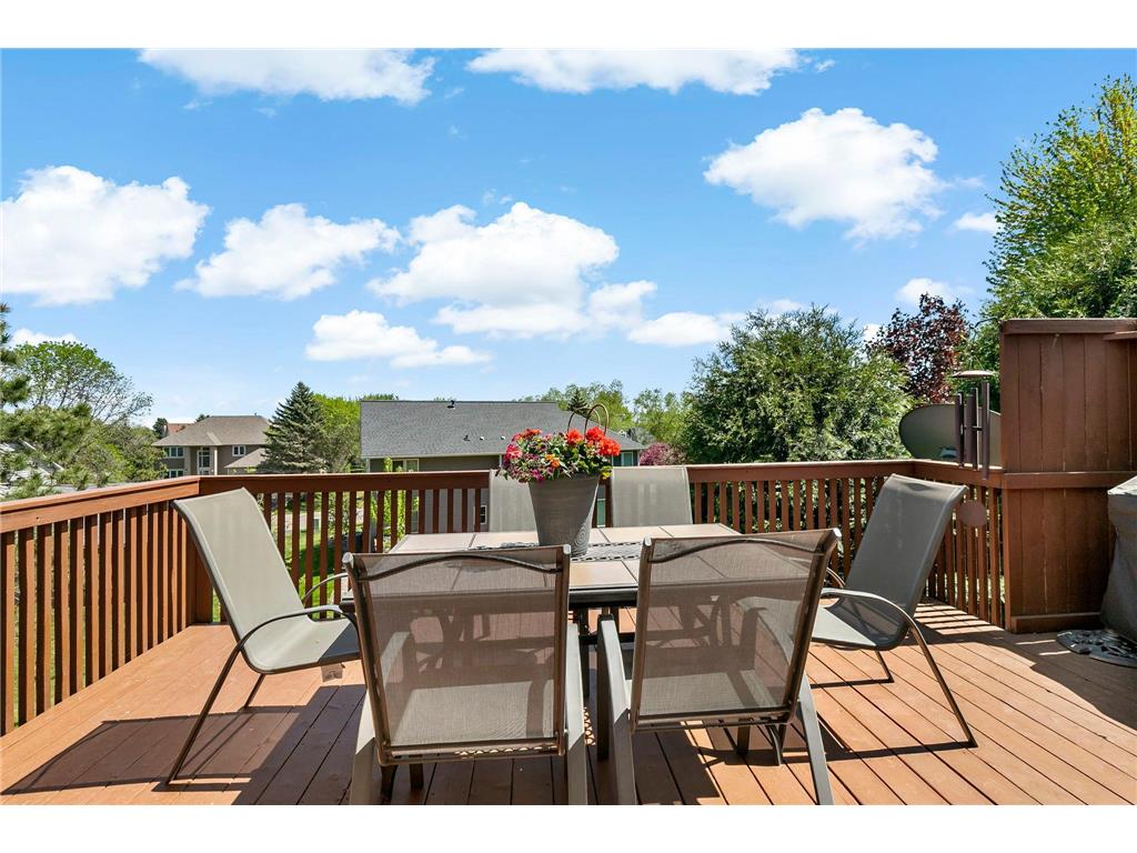 8923 Highland Bay Woodbury MN 55125 7061854 image30