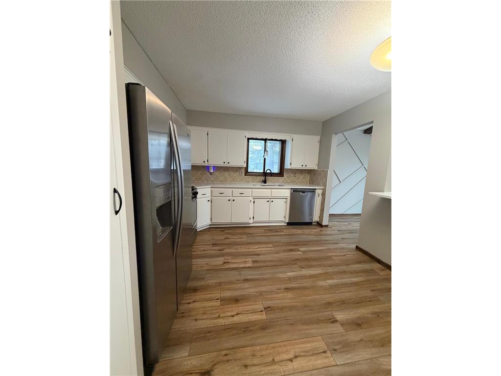 8925 Bass Creek Court Brooklyn Park MN 55428 7005804 image5