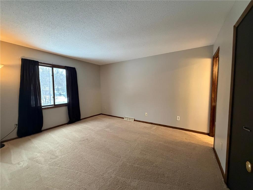 8925 Bass Creek Court Brooklyn Park MN 55428 7005804 image7