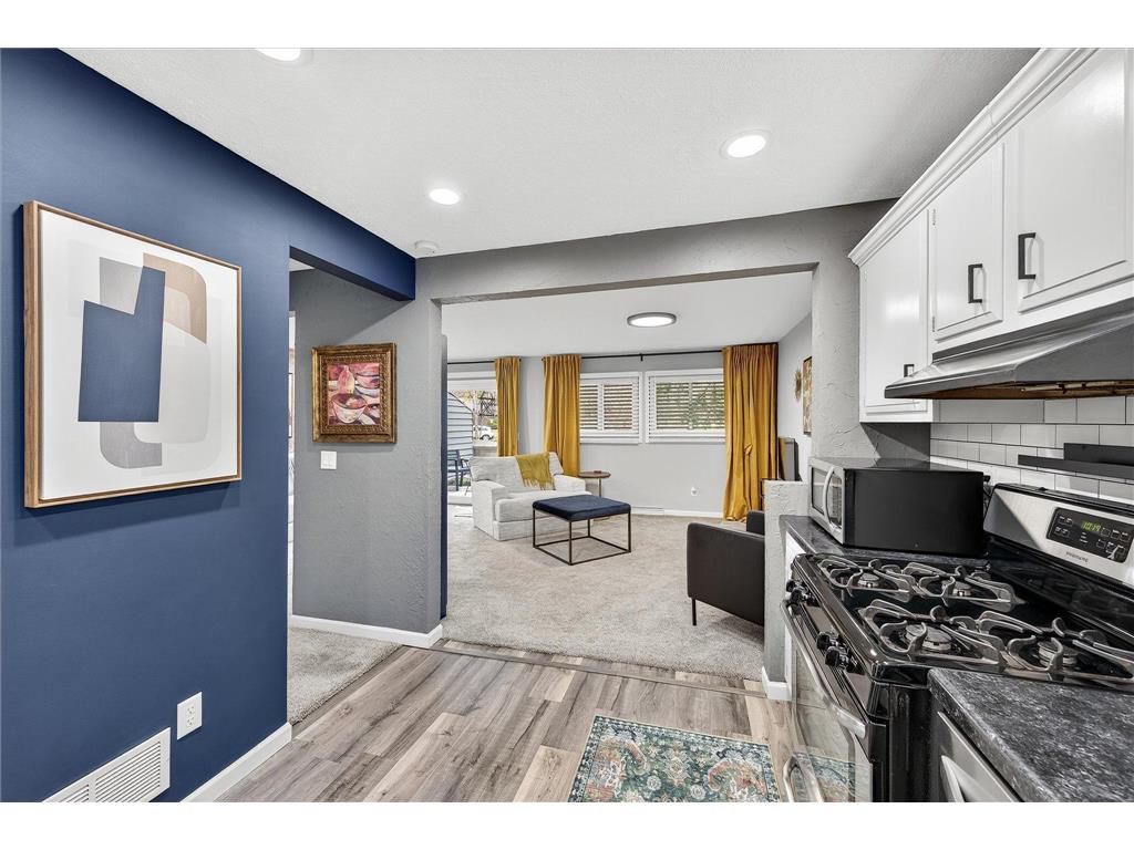 8928 Neill Lake Road #104 Eden Prairie MN 55347 6815638 image12