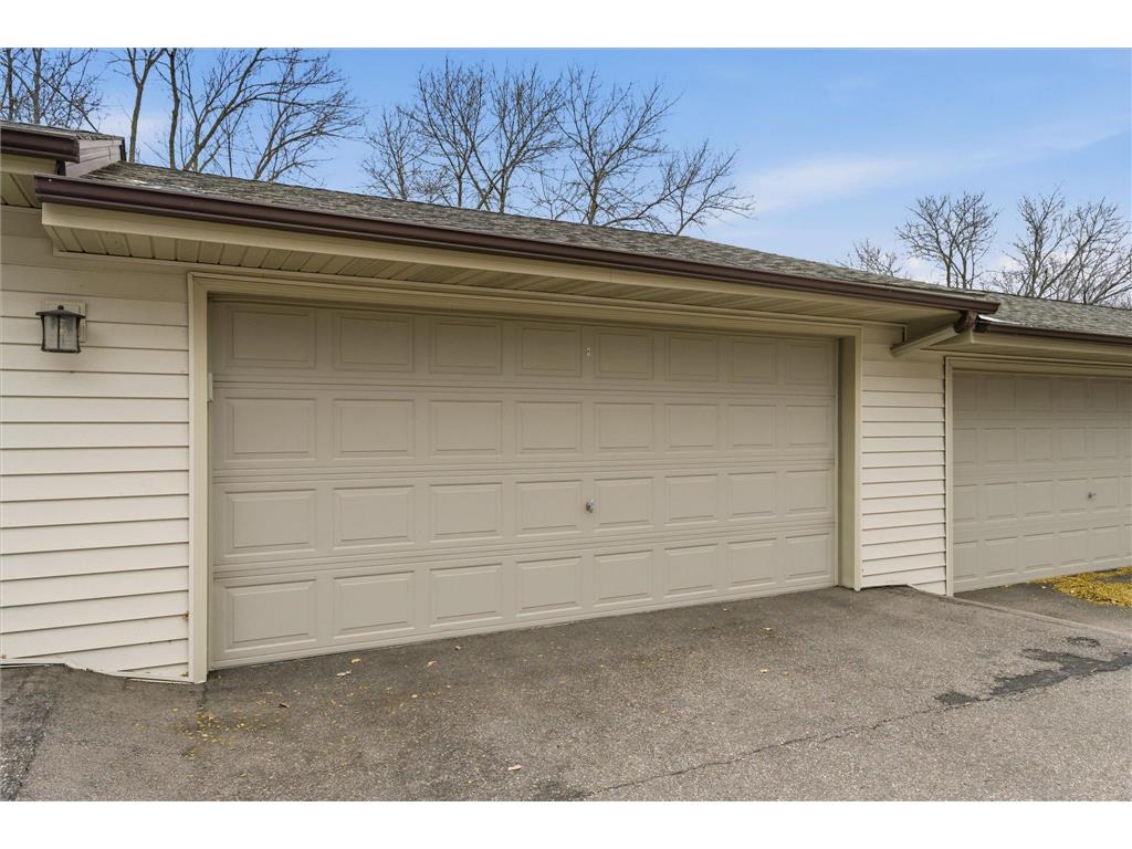 8928 Neill Lake Road #104 Eden Prairie MN 55347 6815638 image25