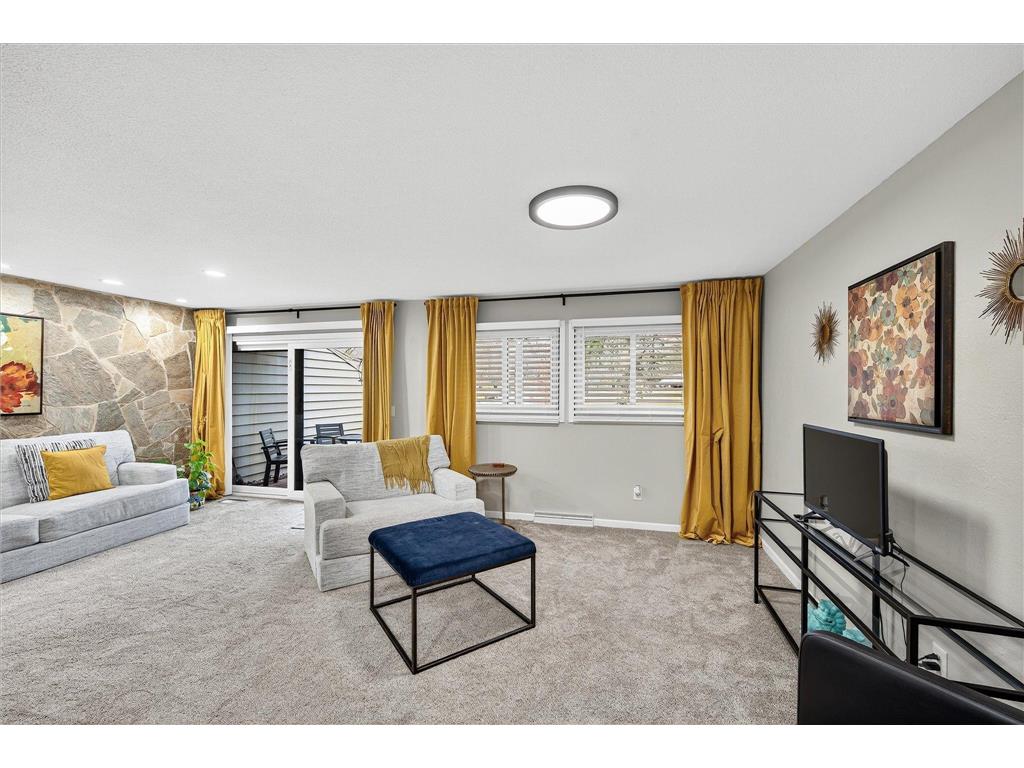 8928 Neill Lake Road #104 Eden Prairie MN 55347 6815638 image5