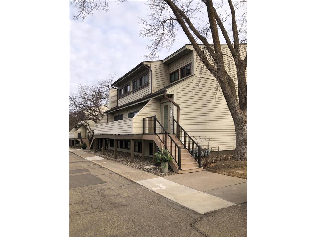8928 Neill Lake Road #105 Eden Prairie MN 55347 6672656 image1