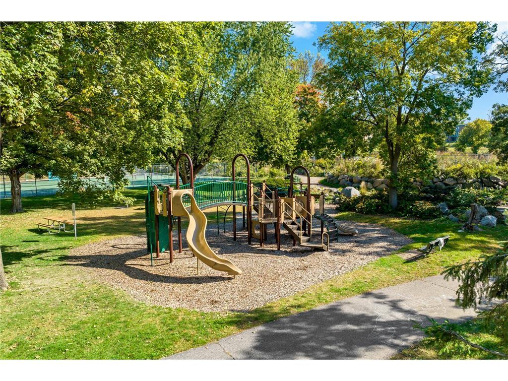 8928 Neill Lake Road #105 Eden Prairie MN 55347 6672656 image16