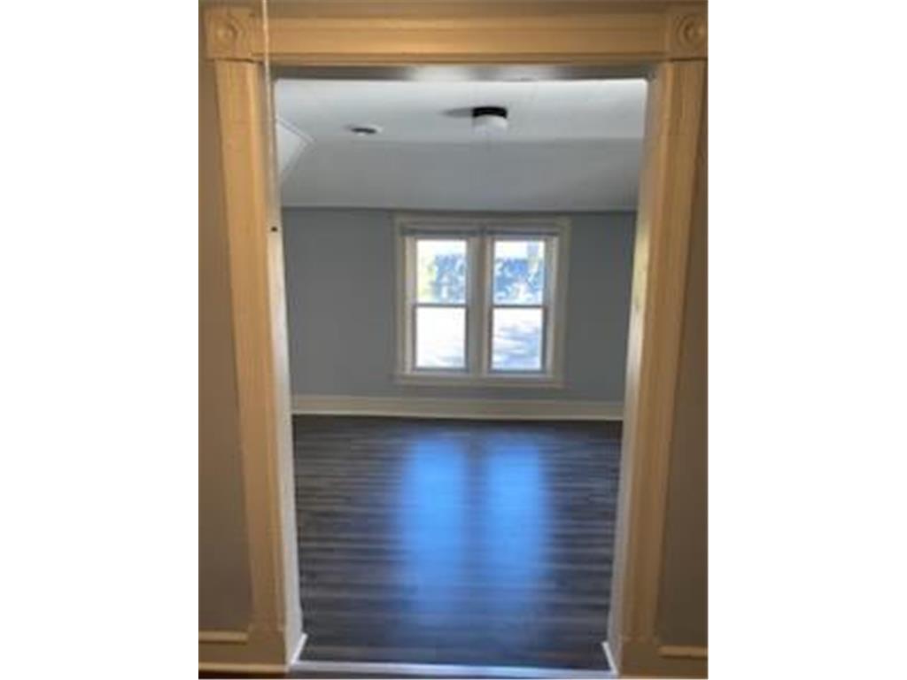 893 Jenks Avenue Saint Paul MN 55106 6813006 image4