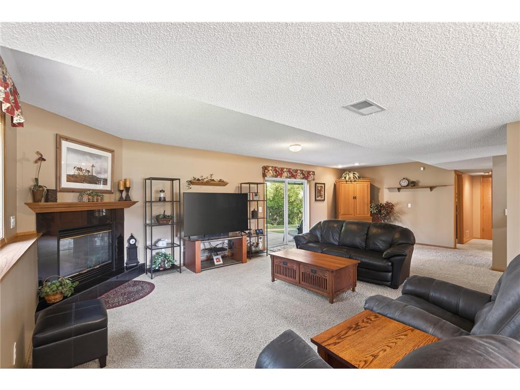 893 Marnie Circle S Maplewood MN 55119 7098107 image31