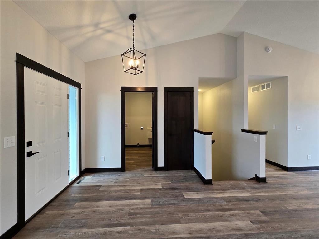 893 Mill Race Court Madelia MN 56062 7037575 image10