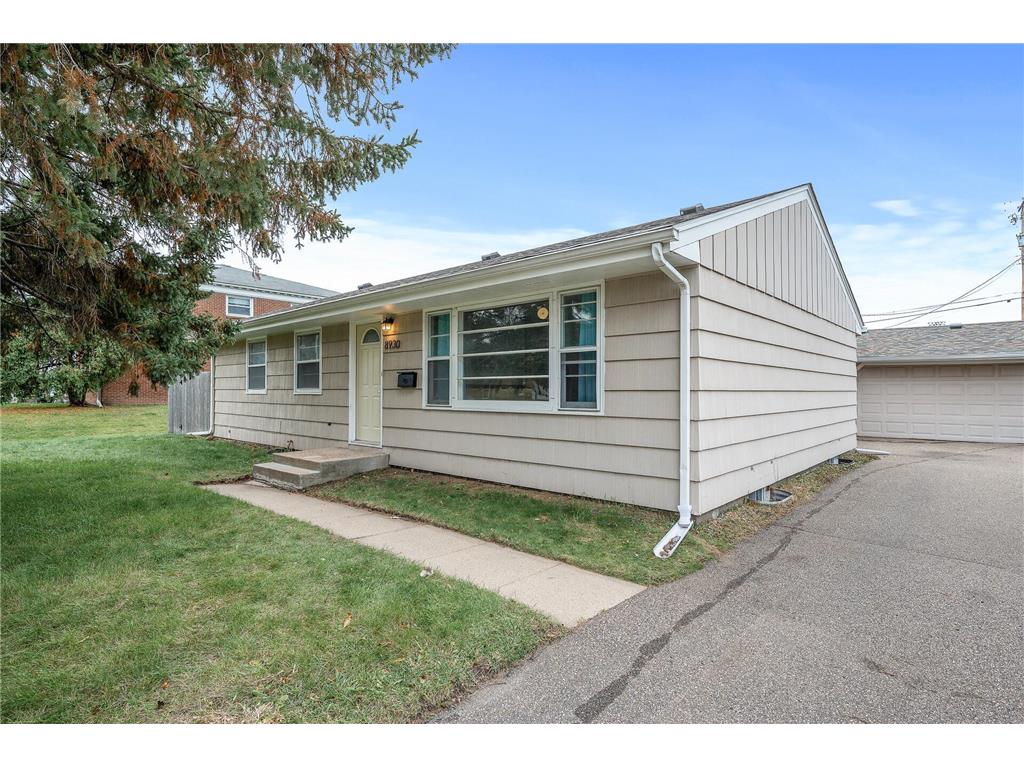 8930 Newton Avenue S Bloomington MN 55431 6460923 image1