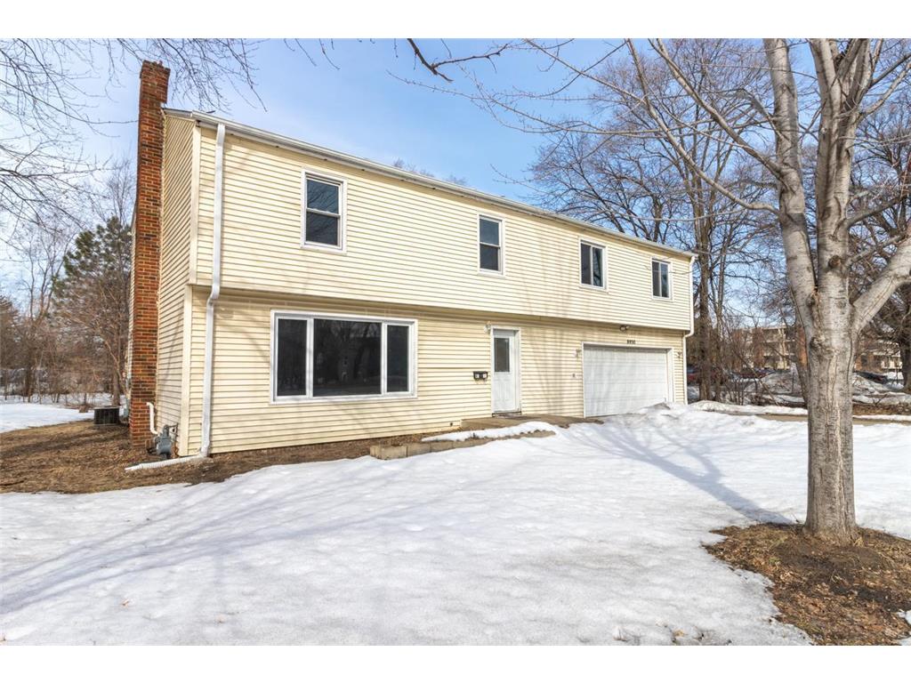 8930 Nicollet Avenue S Bloomington MN 55420 6348901 image1