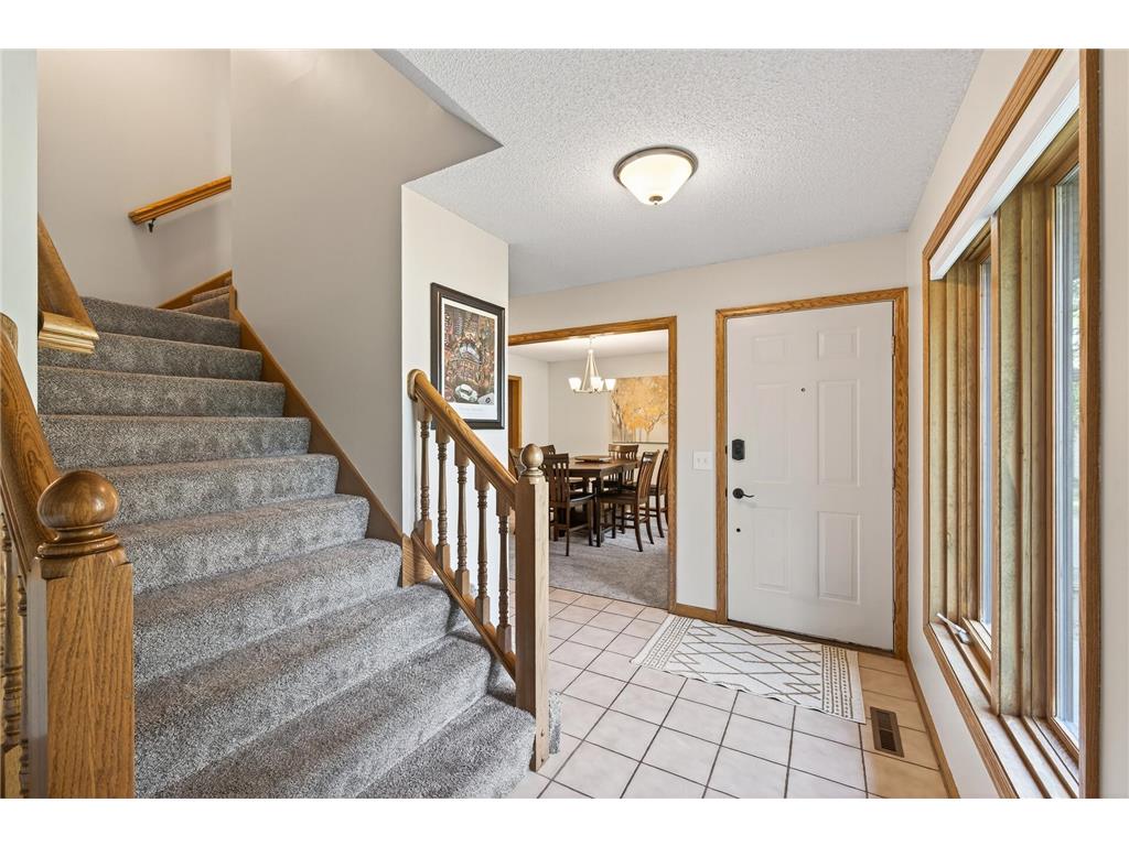 8931 Ashley Terrace Brooklyn Park MN 55443 6779253 image4