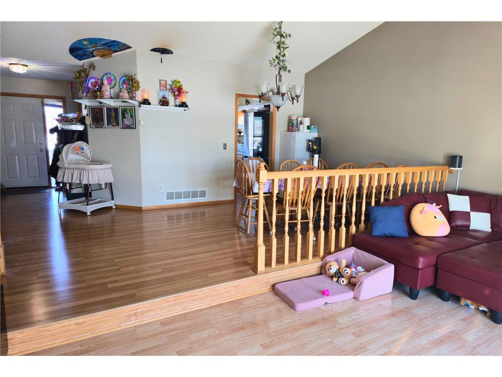 8931 Prestwick Parkway N Brooklyn Park MN 55443 7060139 image13