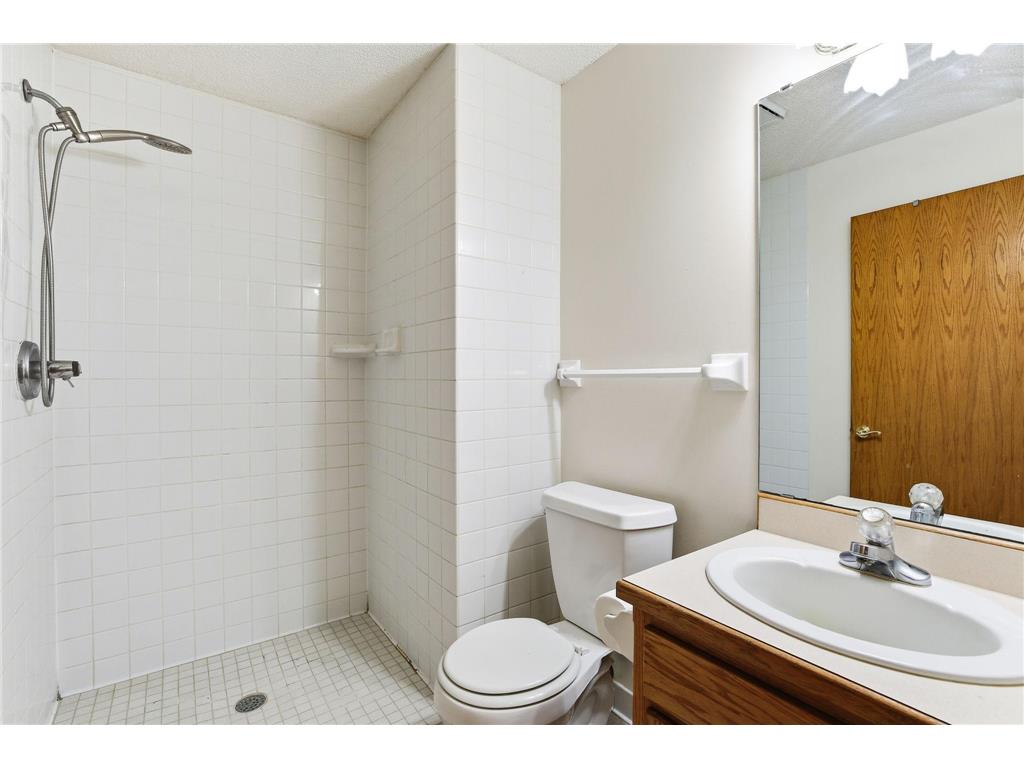 8932 Prestwick Circle N Brooklyn Park MN 55443 6818538 image25