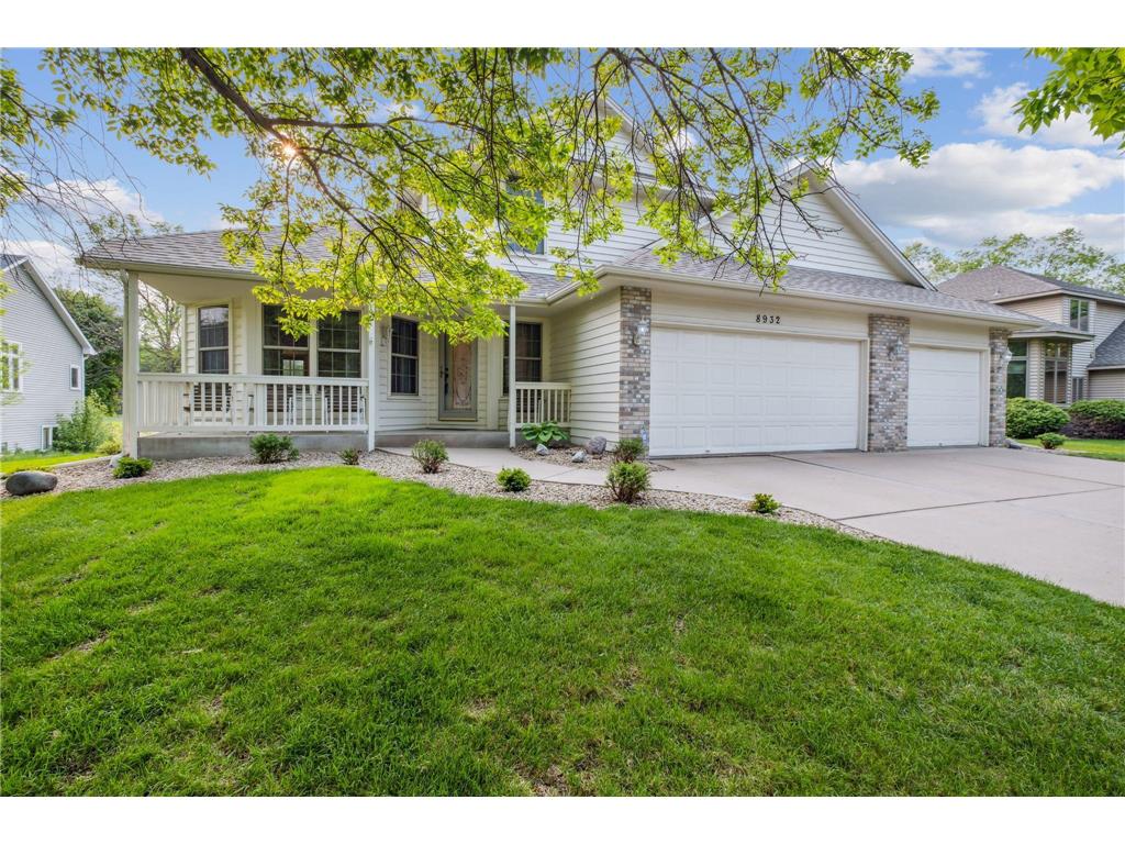 8932 Vickors Crossing Brooklyn Park MN 55443 6375534 image1