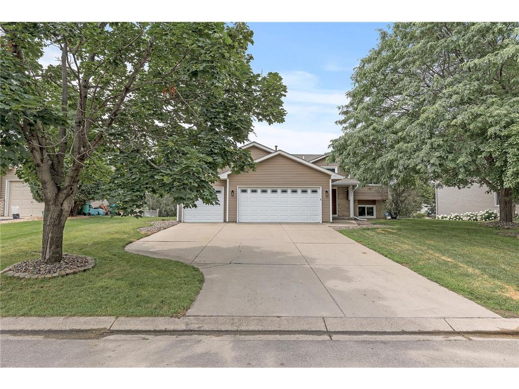 8933 Prestwick Circle N Brooklyn Park MN 55443 6550584 image1
