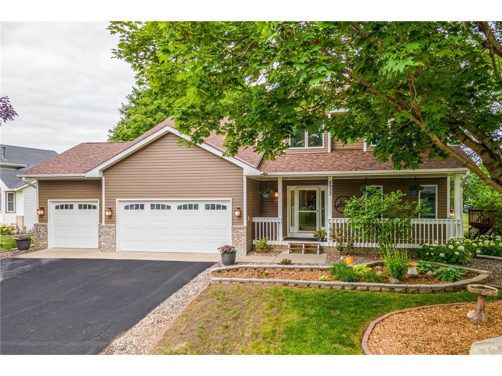 8933 Trinity Gardens N Brooklyn Park MN 55443 6755287 image1