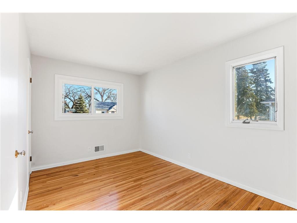 8933 Wally Drive Golden Valley MN 55427 7086952 image10