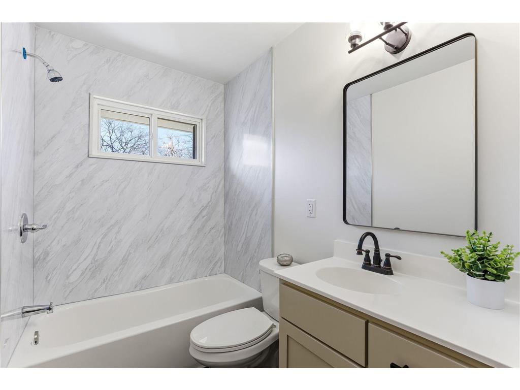 8933 Wally Drive Golden Valley MN 55427 7086952 image13