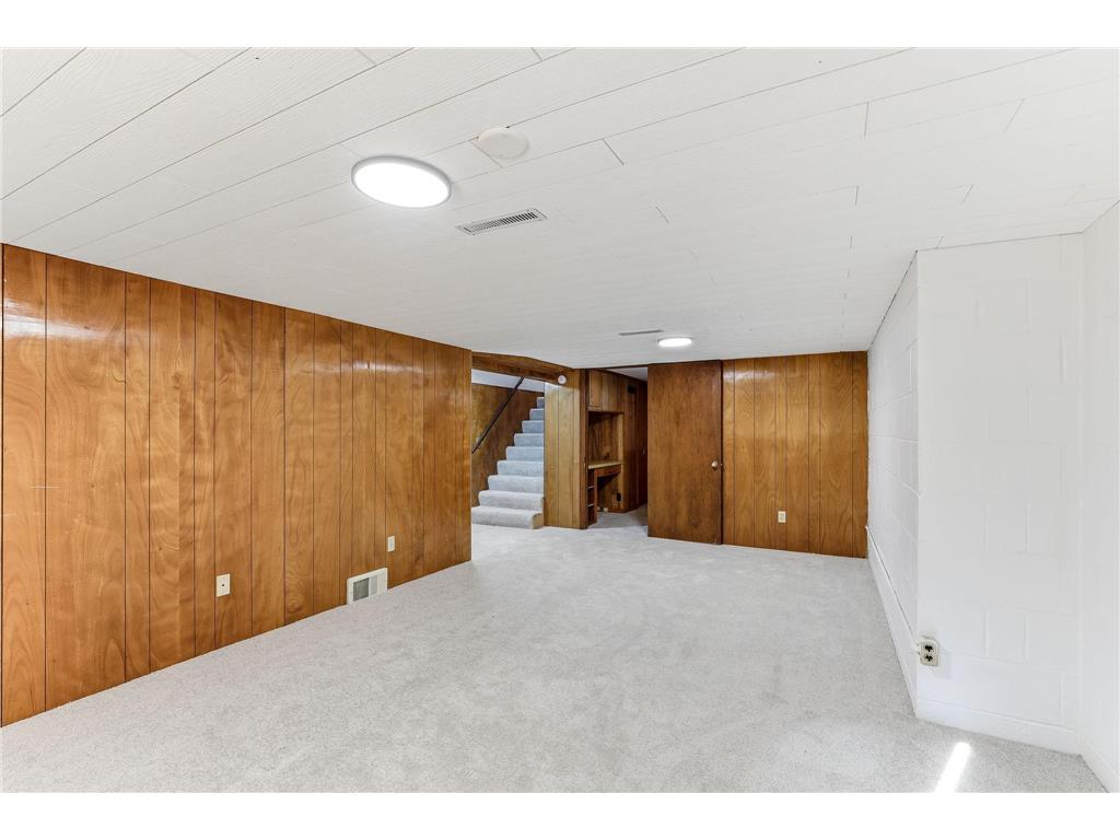 8933 Wally Drive Golden Valley MN 55427 7086952 image21
