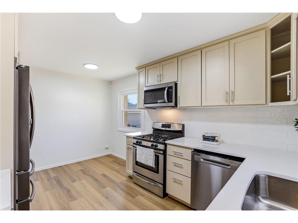 8933 Wally Drive Golden Valley MN 55427 7086952 image9