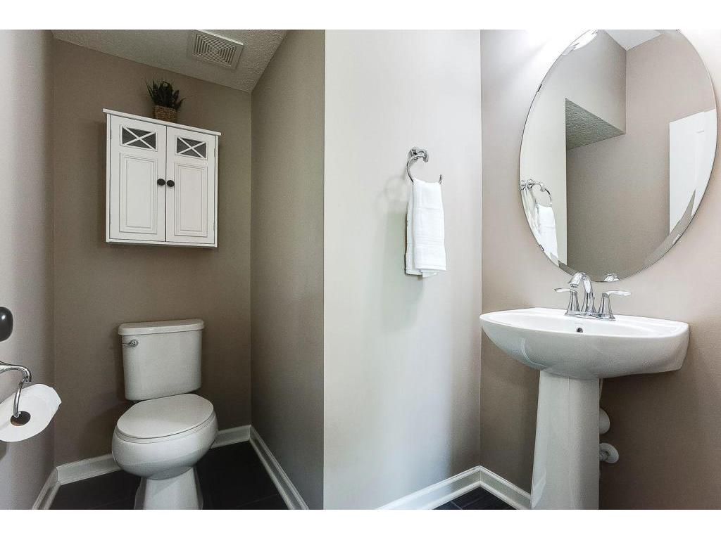 8934 SW Village Loop Chanhassen MN 55317 7063792 image11