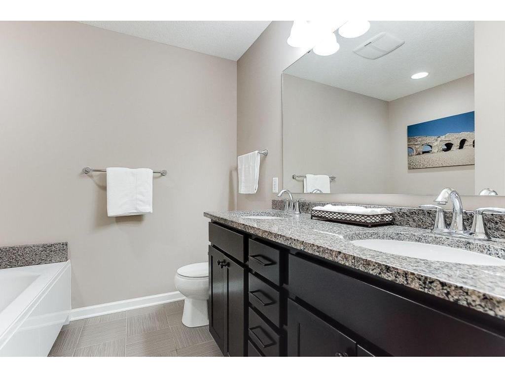 8934 SW Village Loop Chanhassen MN 55317 7063792 image18