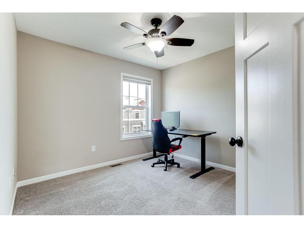 8934 SW Village Loop Chanhassen MN 55317 7063792 image22