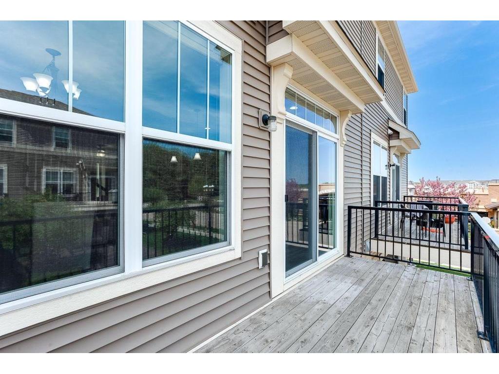 8934 SW Village Loop Chanhassen MN 55317 7063792 image36
